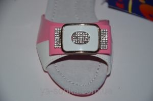 Сандалии для девочки