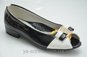Туфли для девочки