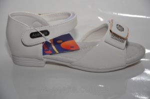 Сандалии для девочки