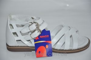 Сандалии для девочки