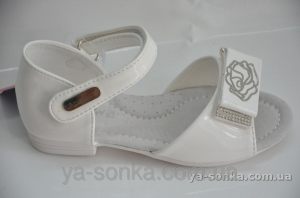Сандалии для девочки