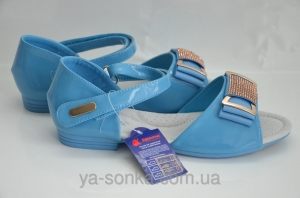 Сандалии для девочки