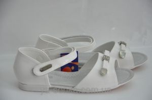 Сандалии для девочки