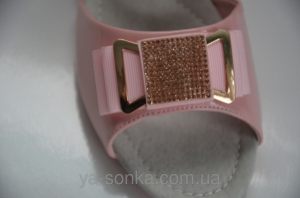 Сандалии для девочки