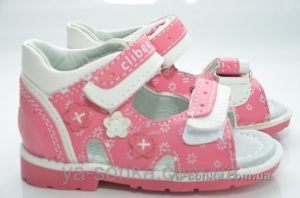Сандалии-босоножки для девочки