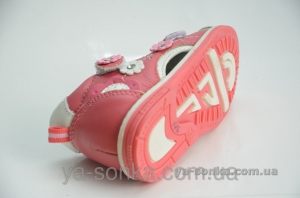 Сандалии для девочки