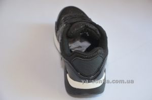 Кроссовки для девочки