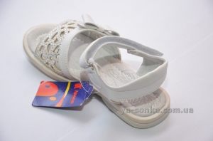 Сандалии для девочки