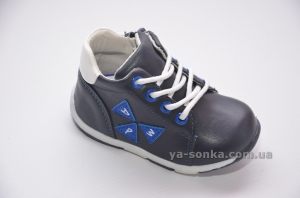 Ботинки для маленького мальчика