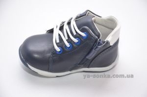 Ботинки для маленького мальчика