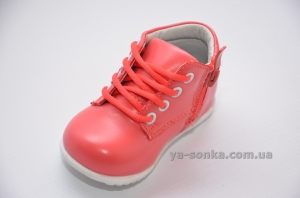 Ботинки для маленькой девочки