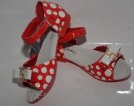 Сандалии для девочки