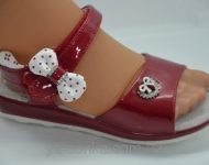 Сандалии для девочки