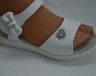 Сандалии для девочки