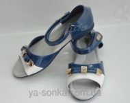 Сандалии для девочки