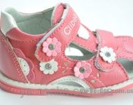 Сандалии для девочки