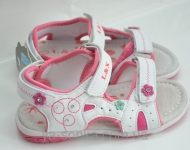 Сандалии для девочки