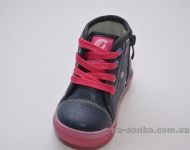 Демісезонні черевики для дівчинки