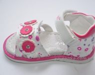 Сандалии для девочки