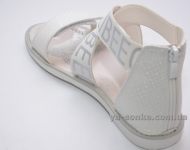 Сандалии для девочки