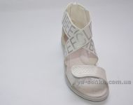 Сандалии для девочки