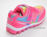 Кросівки для дівчат