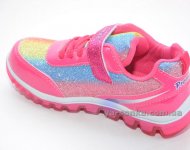 Кросівки для дівчат
