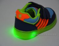Кроссовки  с подсветкой для мальчика