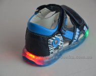 Сандалии с подсветкой для мальчика