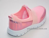 Кросівки для дівчат