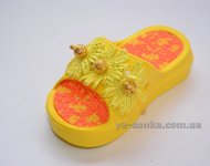 Шльопанці для дівчаток