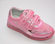 Спортивные туфли для девочки