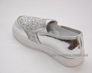 Туфлі - мокасини для дівчинки