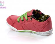 Кроссовки для девочки