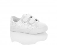 Кроссовки для детей