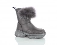 Шкіряне зимове взуття дівчаткам