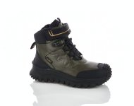 Классная зимняя обувь парням