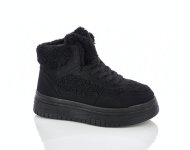 Зимние ботинки