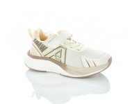 Светлые кроссовки для детей