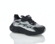 Кроссовки на липучке детские