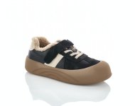 Утепленные кроссовки с мехом Apawwa