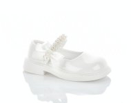 Белые туфли с жемчужинами для девочки