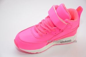 Ботинки-кроссовки для девочки с подсветкой