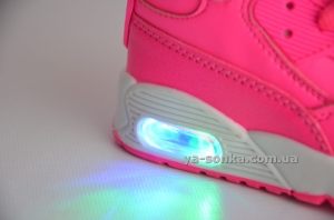 Ботинки-кроссовки для девочки с подсветкой