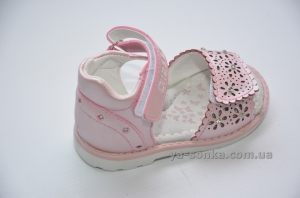 Сандалии для девочки