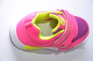 Кроссовки для девочки