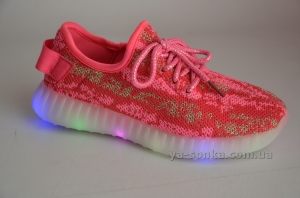 Кросівки з підсвічуванням для дівчаток