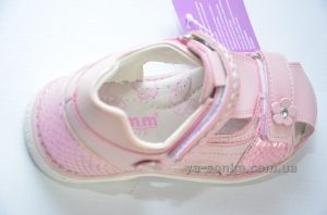 Сандалии для девочки