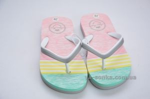 Сланцы для девочек.
