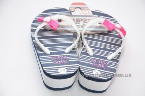 Сланцы для девочек.